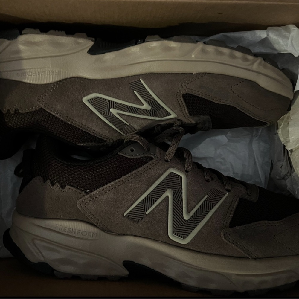 New Balance Brown and Tan Women's Sneakers